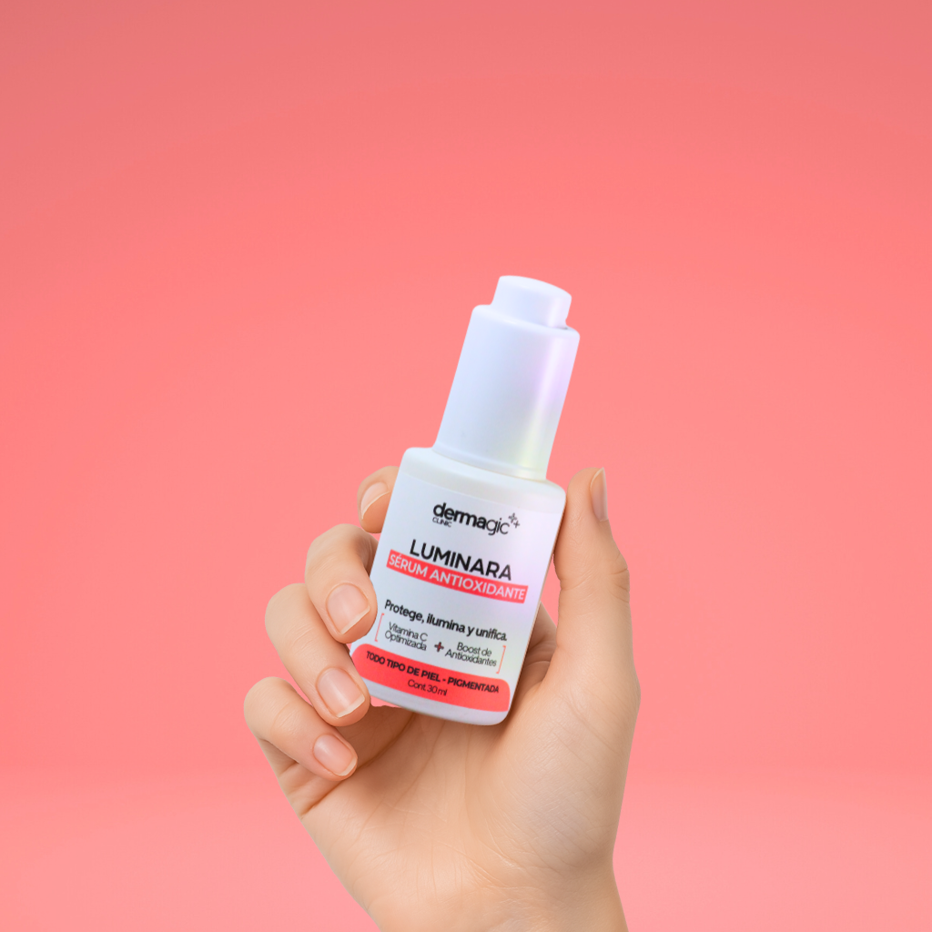 Sérum antioxidante Dermagic Luminara con vitamina C estable (Magnesium Ascorbyl Phosphate) y extracto de uva rico en resveratrol, para piel apagada o con manchas.