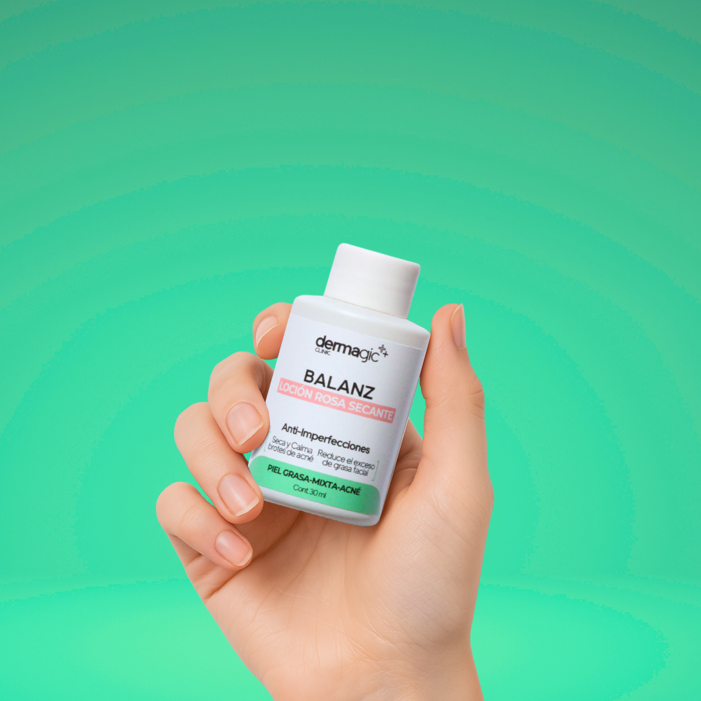 Loción secante para brotes con calamina, ácido salicílico y alcohol. Tratamiento puntual nocturno para imperfecciones activas. Producto formula magistral de uso localizado Dermagic.