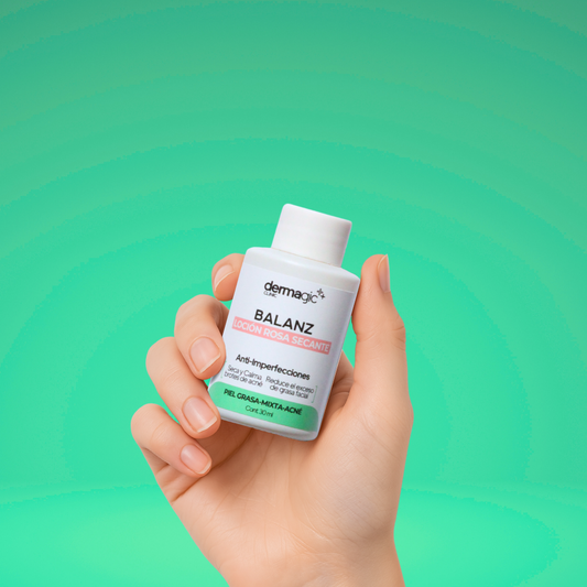 Loción secante para brotes con calamina, ácido salicílico y alcohol. Tratamiento puntual nocturno para imperfecciones activas. Producto formula magistral de uso localizado Dermagic.